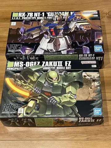 HGUC 건담 NT-1 & HGUC MS-06Fz 자쿠II 세트