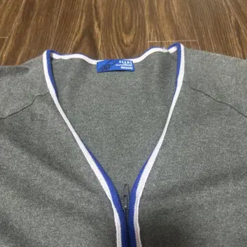 BEAMS 그레이 지퍼 가디건 MEDIUM