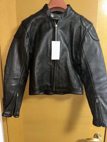 여성용 블랙 가죽 자켓 숏 기장