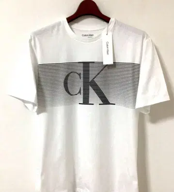 새상품 Calvin Klein 캘빈 클라인 남성 빅 로고 T셔츠