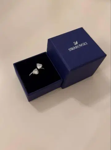 SWAROVSKI 크리스탈 반지 하트