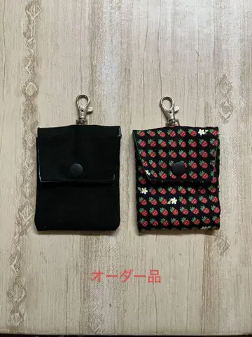모모님 핸드폰 페이퍼 손수건 케이스 2점