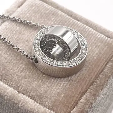 스와로브스키 목걸이 Dextera 펜던트 실버 톤