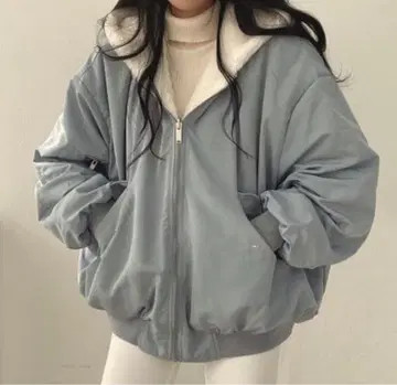 미사용 새상품 보아 블루종 후드티 포켓 부착 복슬복슬 리버서블