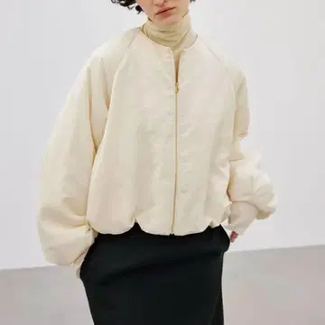 [ 24AW ] 베이지 블루종 화이트