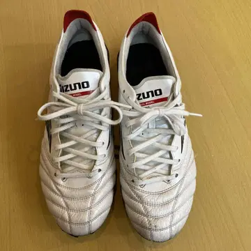 Mizuno 축구화 스파이크 화이트/레드 모렐리아 네오 4