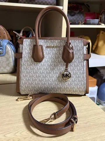 Michael Kors 숄더백 베이지/브라운