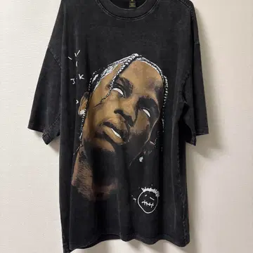 트래비스 스캇 빅 실루엣 T셔츠 블랙