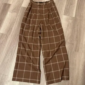 bed j.w. ford 25ss 울 트로피컬 팬츠