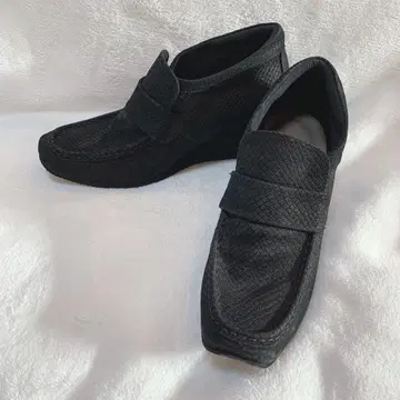 BeauFort 블랙 숏부츠 스웨이드 우로코 패턴 23cm