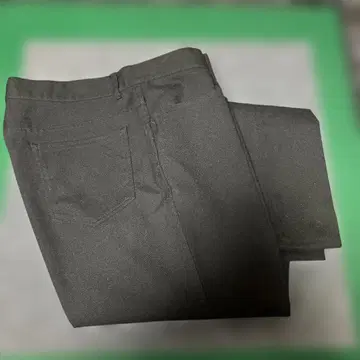 유나이티드 애로우즈 블랙 슬랙스