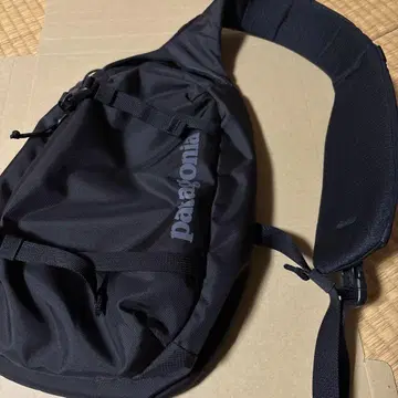 파타고니아 아톰 슬링 8L ATOM SLING 원 숄더 백