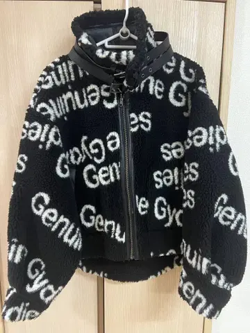 GYDA 제이다 리버서블 자켓