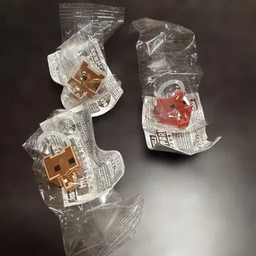 피코파크 메지루시 가챠폰 레드, 도넛 x 2