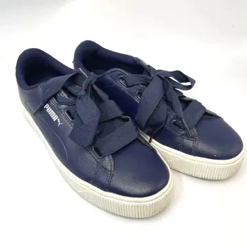 PUMA SoftFoam 네이비 스니커즈