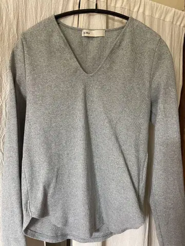BLACK by moussy 그레이 V넥 긴팔 T셔츠 FREE 사이즈