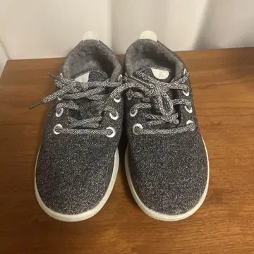 올버즈 울 러너 스니커즈 23.5cm
