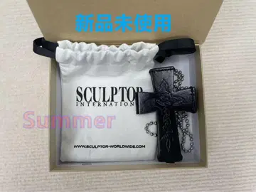 [ 인기 상품 ] SCULPTOR 블랙 가죽 십자가 목걸이