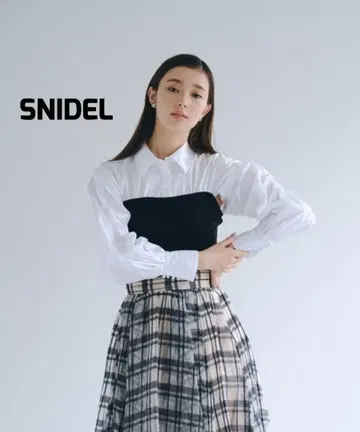 SNIDEL 스나이델 뷔스티에 니트 풀오버