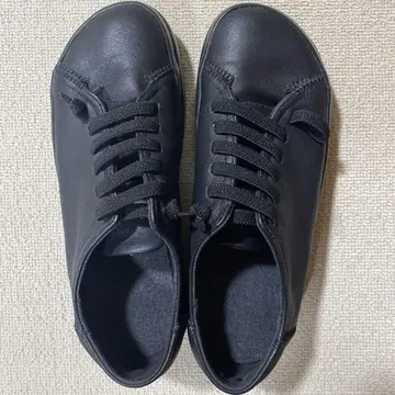 무인양품 x 캠퍼 블랙 스니커즈 24cm