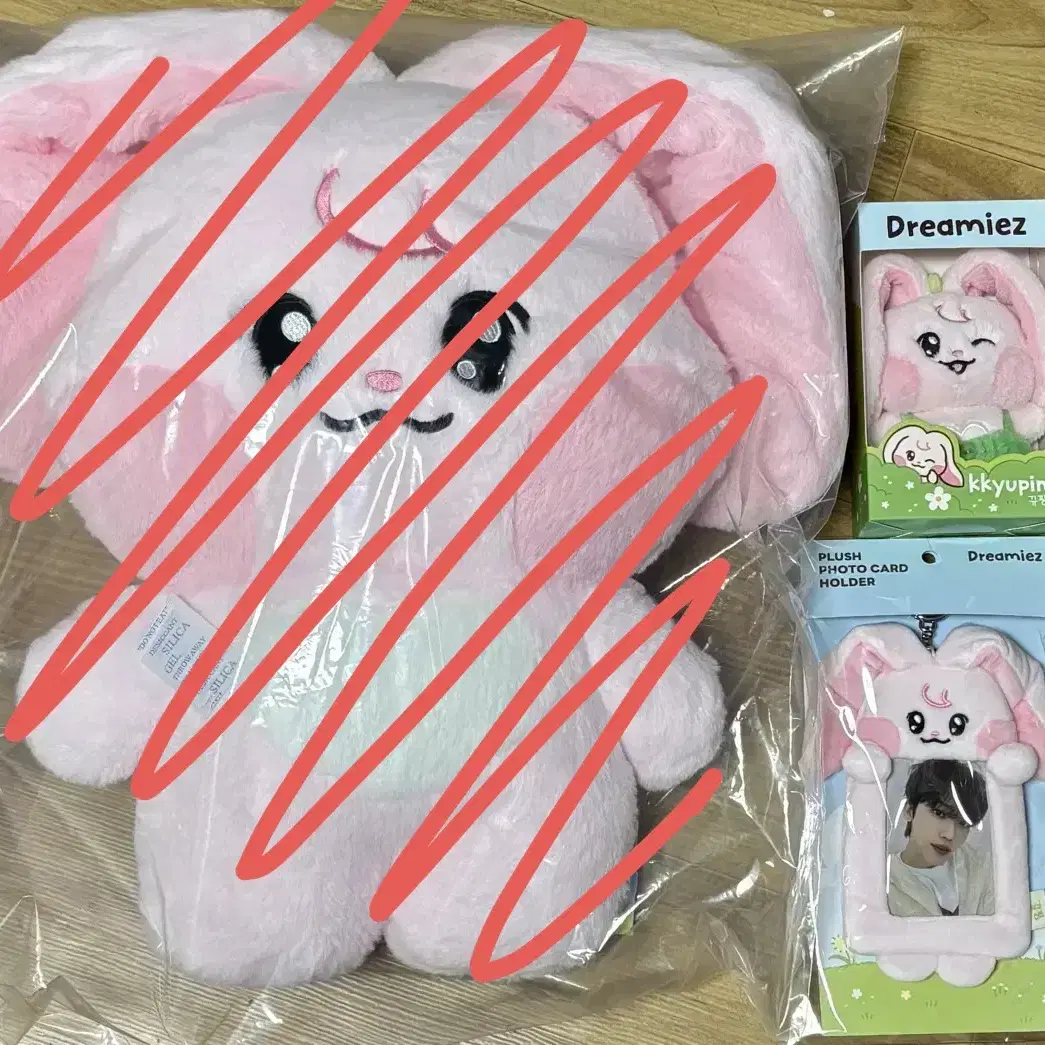 NCT DREAM LINE FRIENDS DREAMIES マーク ヘチャン NCT DREAM LINE FRIENDS DREAMIES マーク ヘチャン LINE FRIENDS