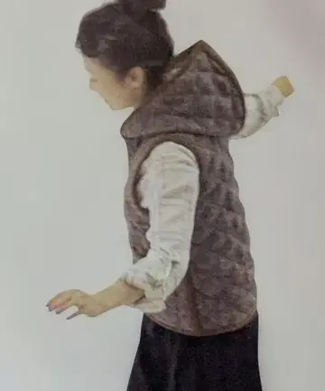 별주 허그아워 라벤햄 해리스 트위드 리버티 퀼팅 베스트