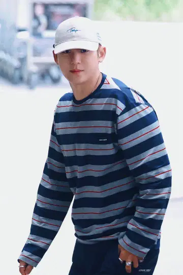 Calvin Klein 하라주쿠 한정판 CAP 민규 착용