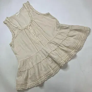 핑크하우스 순면 피코 프릴 핀턱 사다리 레이스 사용 탭 블라우스