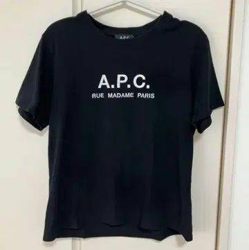 A.P.C. 블랙 반팔 티셔츠 아페쎄