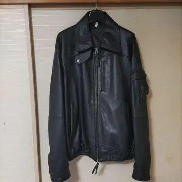 블랙 가죽 자켓