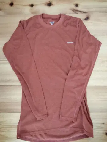 patagonia 오렌지 긴팔 T셔츠 XS