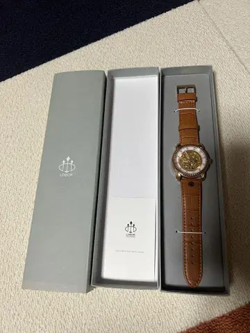 LOBOR 골드 손목시계