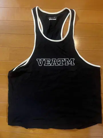 VEATM 탱크탑 M 착용 사진 있음