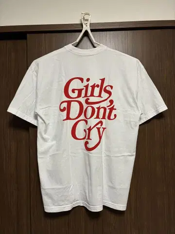 [ 미사용 ] Girls Don't Cry 화이트 T셔츠 반팔