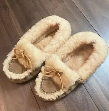 미네통카 MINNETONKA 얼티밋 모카신 사이즈 5