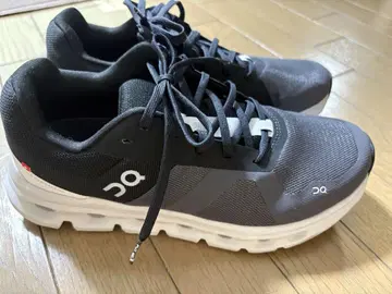 [ On ] 온 Cloudrunner 러닝화 JP 25.5