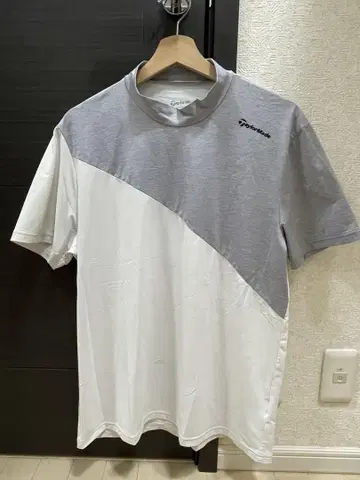 TaylorMade 반팔 셔츠 그레이/화이트 L 사이즈