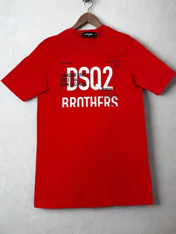 DSQUARED2 그래픽 프린트 T셔츠 XS 레드