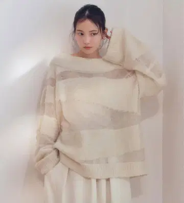 andequal sheer pattern knit IVORY 아이보리