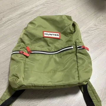 HUNTER 올리브 그린 백팩