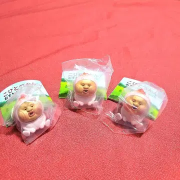 코비토즈칸 오스와리 마스코트 카쿠레모모지리 가챠 3