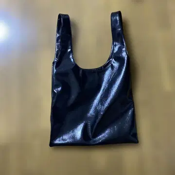 PLST 블랙 토트백