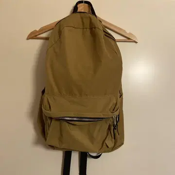 STANDARD SUPPLY 베이지 백팩
