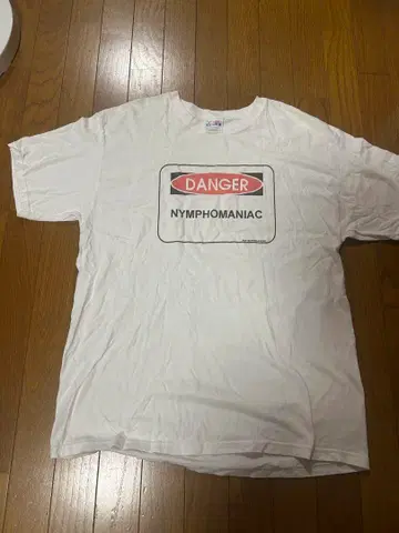 90sHanes DANGER NYMPHOMANIAC 티셔츠