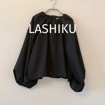 새상품급 사토 카나코 씨 LASHIKU 벌룬 슬리브 네이비 블라우스