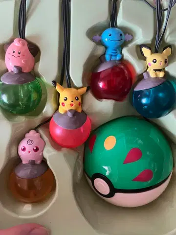 귀중한 포켓몬 초기 헤이세이 레트로 오너먼트