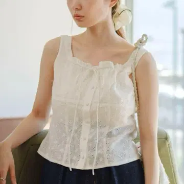 [ 미사용 새상품 ] Kastane 카스타네 코튼 레이스 뷔스티에 화이트