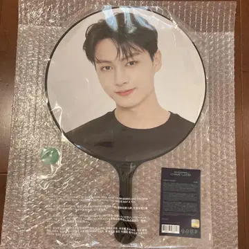 SEVENTEEN 준 부채 케렌