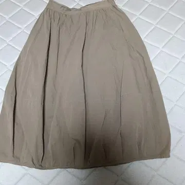 dgy 베이지 벌룬 스커트