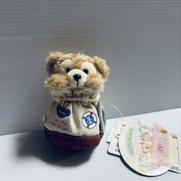 디즈니씨 봄 숨바꼭질 더피 인형 배지